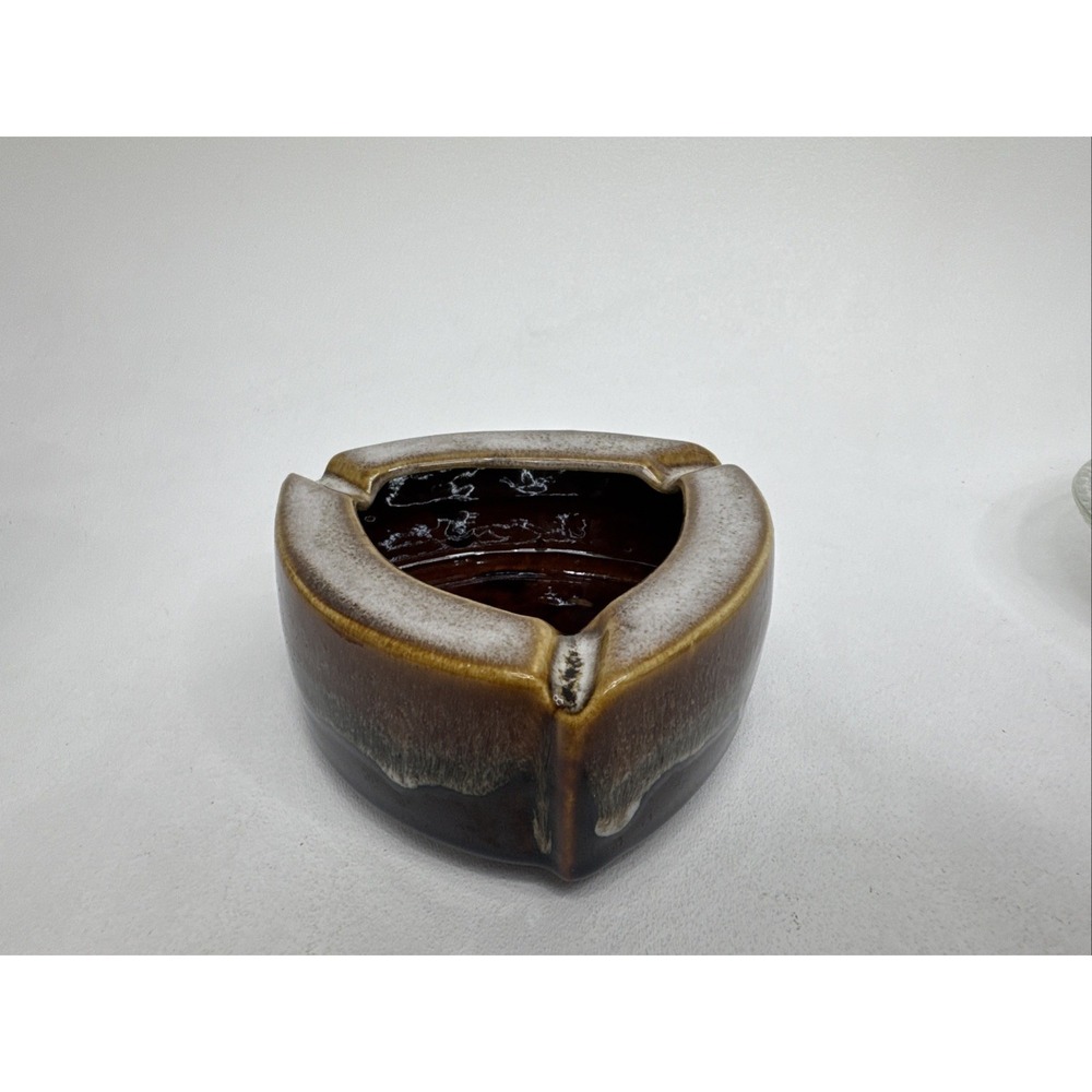 Vintage Drip Glazed Nevco Taiwan Deep Dish Heavy Fine Ceramic Tobacco Ashtry
